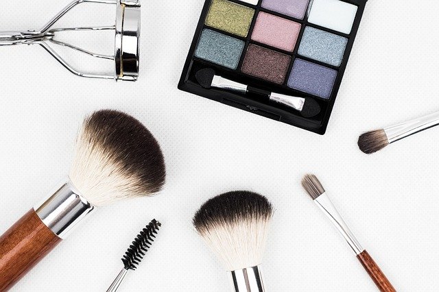 Pourquoi le maquillage est-il si important pour une femme ? 